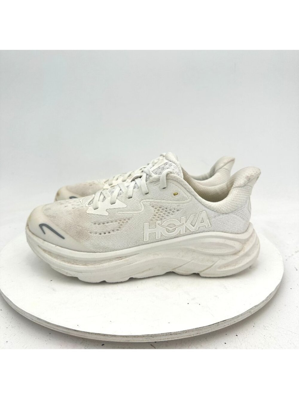 Hoka One One Clifton 10 Big Kids Size 3.5MD Unisex 5 1168860 WWH White Shoes